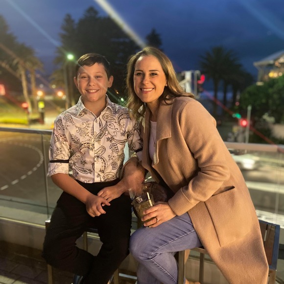 Meet your Posher, Zoe - Picture 1 of 1